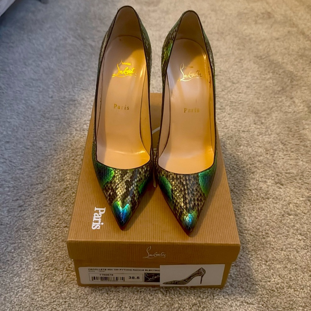 Christian Louboutin Decollete Python Roccia Electric